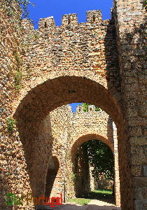城壁に囲まれたラゴス旧市街