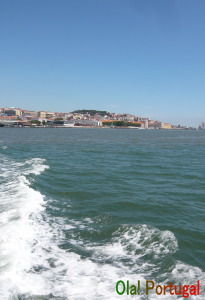 『レトロな旅時間ポルトガルへ』に登場の海鮮レストランへ