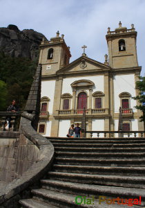 O Santuario de Nossa Senhora da Peneda サントゥアリオ・デ・ノッサ・セニョーラ・ダ・ペナダ