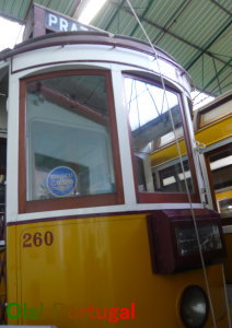 リスボン市電 No.260（203〜282）型