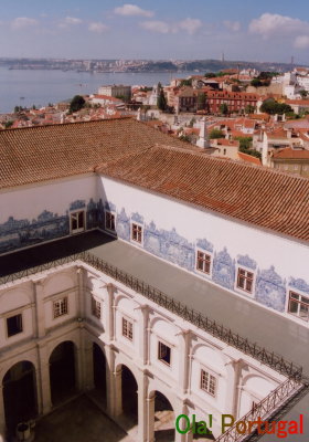 Igreja e Mosteiro de Sao Vicente de Fora サン・ヴィセンテ・デ・フォーラ教会・修道院