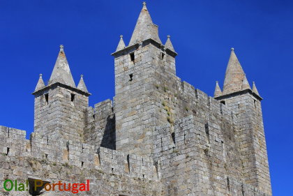 ポルトガル古城巡り：サンタ・マリア・ダ・フェイラ城